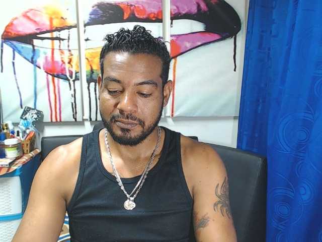 Live sex webcam photo for Jeremy-Jamez #277608011