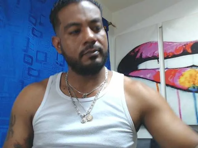 Live sex webcam photo for Jeremy-Jamez #277934113