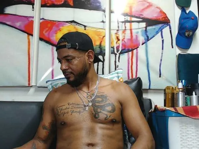 Live sex webcam photo for Jeremy-Jamez #278092580