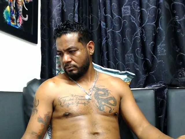 Live sex webcam photo for Jeremy-Jamez #278153389