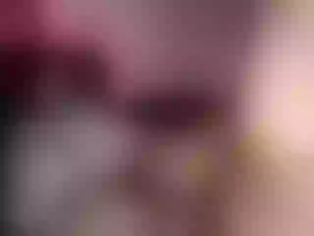 Live sex webcam photo for JessRoget #273673990