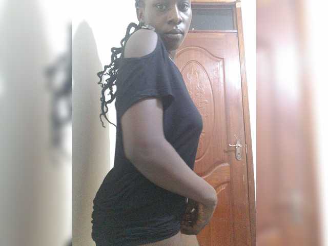 Live sex webcam photo for JessTamara #277616080