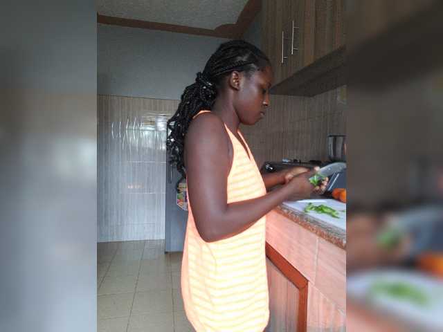 Live sex webcam photo for JessTamara #277620091