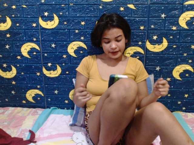 Live sex webcam photo for Jessa215 #272304146