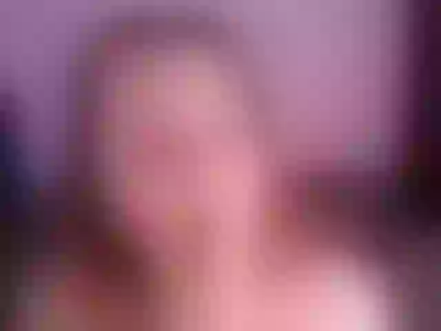 Live sex webcam photo for JessaLeo1 #278108116