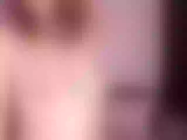 Live sex webcam photo for JessaLeo1 #278220512