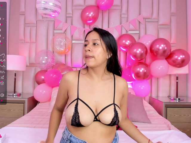 Live sex webcam photo for JesseFrank #276094605