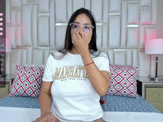 Live sex webcam photo for JesseFrank #276150905