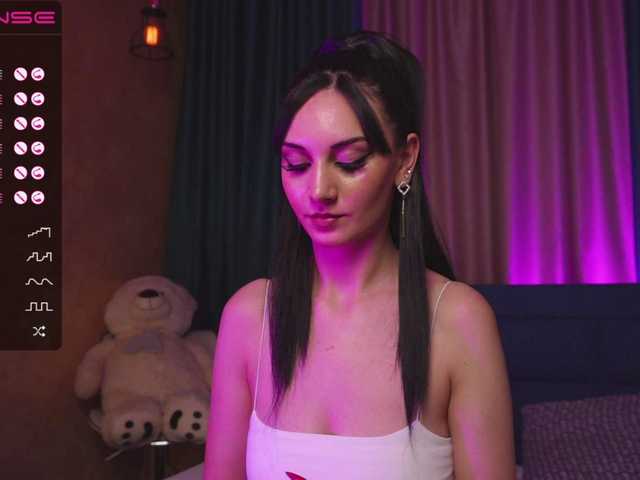 Live sex webcam photo for JesseTravis #273638365