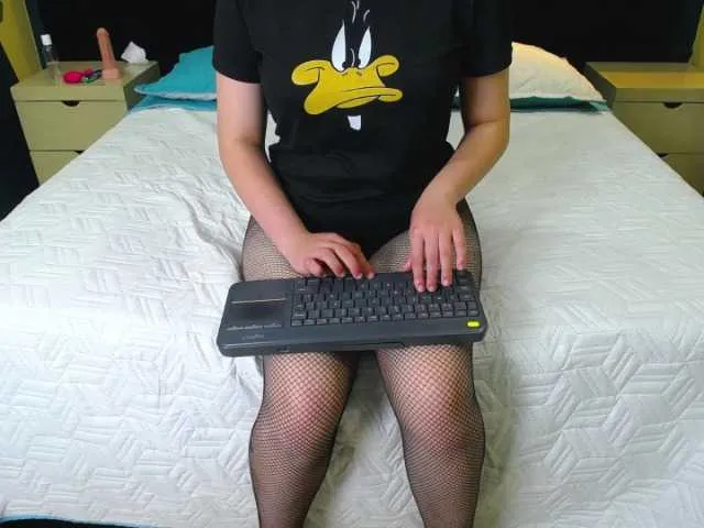 Live sex webcam photo for Jessi-21 #276074245