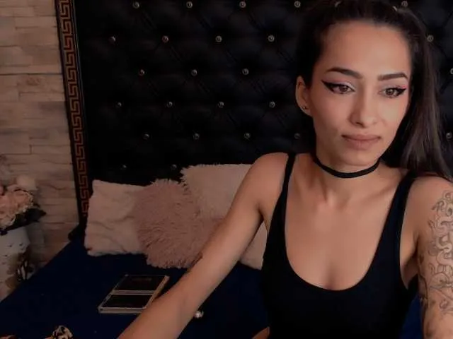 Live sex webcam photo for Jessica-Belle #275761279