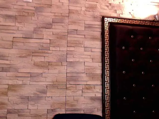 Live sex webcam photo for JessicaBelle #272746144