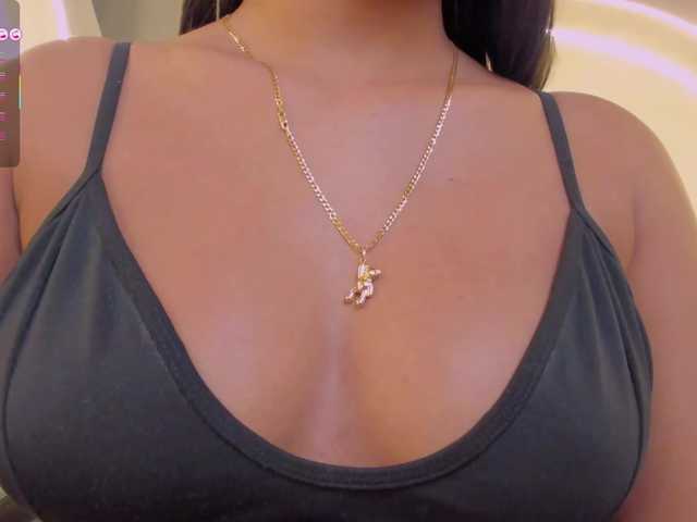 Live sex webcam photo for JessicaWilliams #291804683