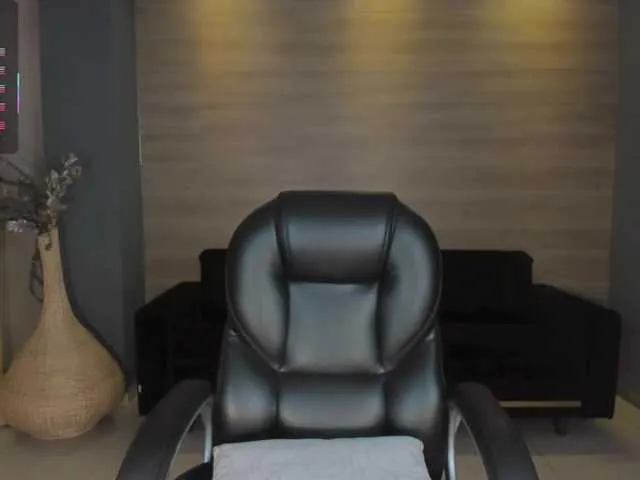 Live sex webcam photo for JessicaWilliams #291973589