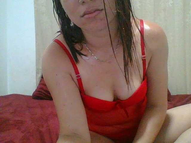 Live sex webcam photo for JessicaandSergio #276330512