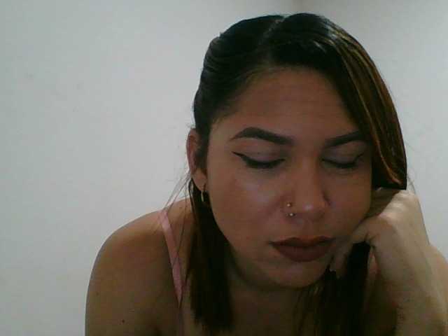 Live sex webcam photo for JessicaandSergio #276443030