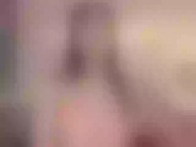 Live sex webcam photo for JessieDaniels #276741932