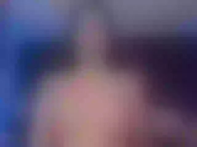Live sex webcam photo for JessieDaniels #277037673