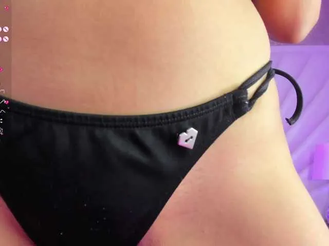 Live sex webcam photo for JessieHill #276997408