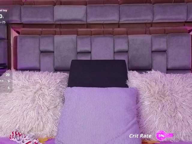 Live sex webcam photo for JessieHill #291910988