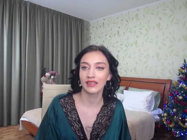 Live sex webcam photo for JessieSpice #277122586