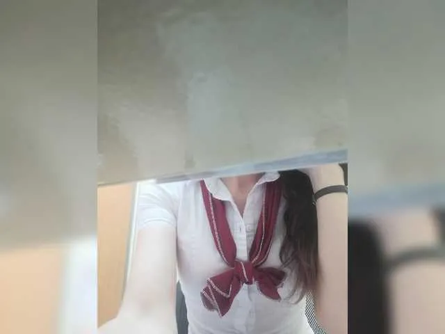Live sex webcam photo for JessikaMur #273158522