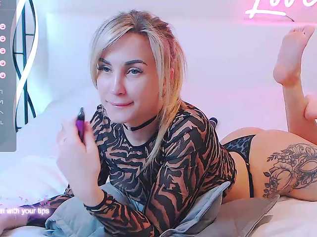 Live sex webcam photo for Jesssweetyy #276458022