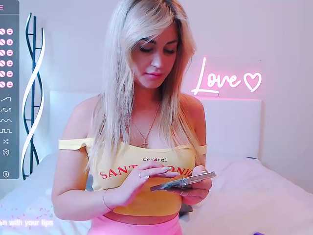 Live sex webcam photo for Jesssweetyy #276912636