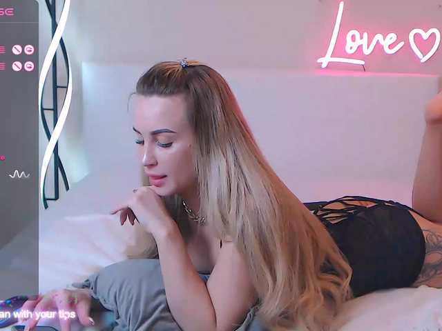 Live sex webcam photo for Jesssweetyy #277297020