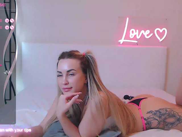 Live sex webcam photo for Jesssweetyy #277302761