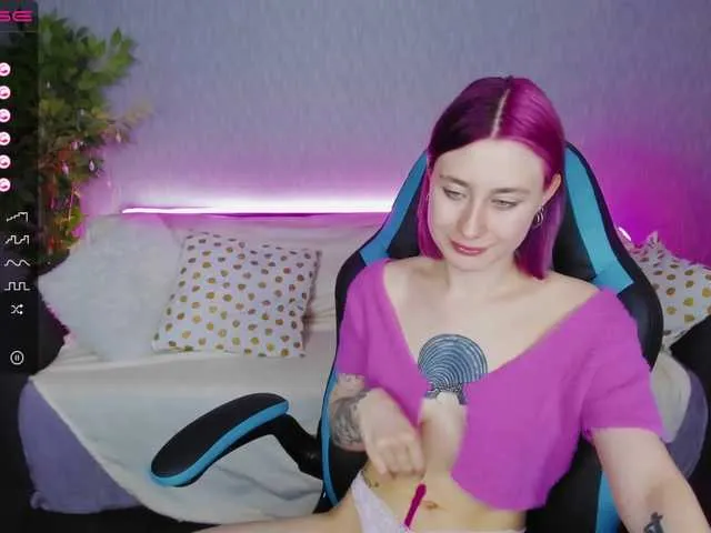 Live sex webcam photo for Jessy-J #274684351