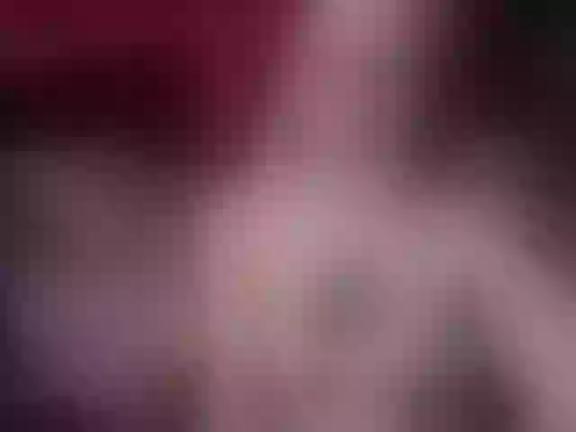 Live sex webcam photo for Jessy-J #275153527