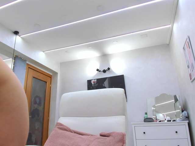 Live sex webcam photo for Jessy-Jo #290438133