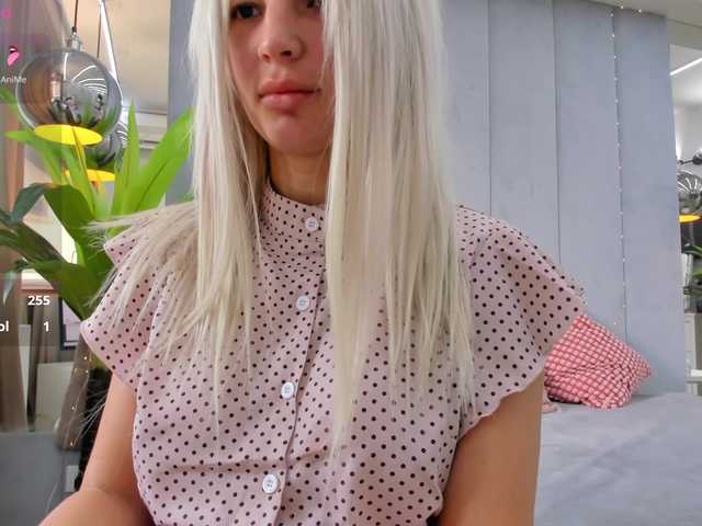 Live sex webcam photo for Jessy-Jo #291197388