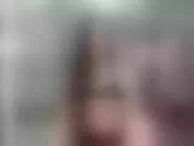 Live sex webcam photo for Jessy-y #275596495