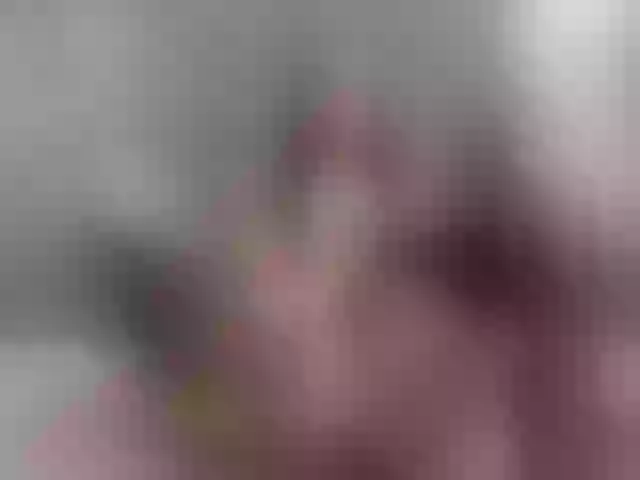 Live sex webcam photo for Jessy-y #277359573
