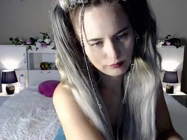 Live sex webcam photo for JessyRoss #276116497