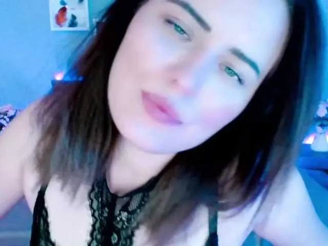 Live sex webcam photo for JessyRoss #276483542