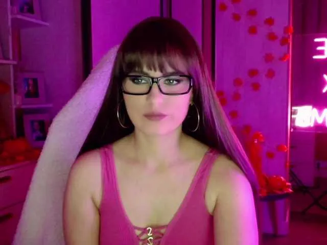 Live sex webcam photo for JessyRoss #276718662