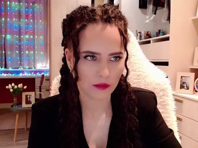 Live sex webcam photo for JessyRoss #277289044