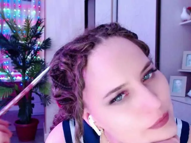 Live sex webcam photo for JessyRoss #277697930