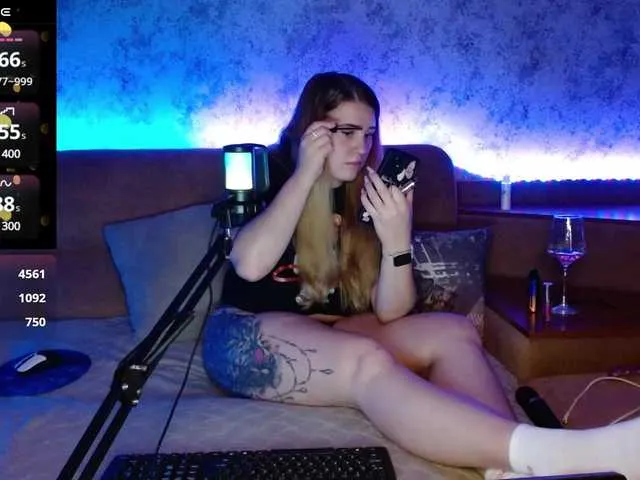 Live sex webcam photo for Jevelinaa #290188374