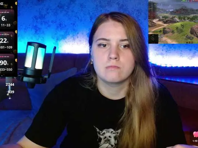 Live sex webcam photo for Jevelinaa #290250873