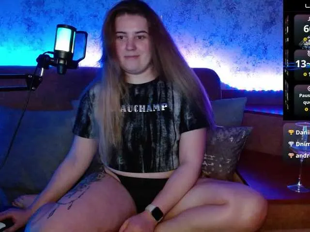 Live sex webcam photo for Jevelinaa #290754617