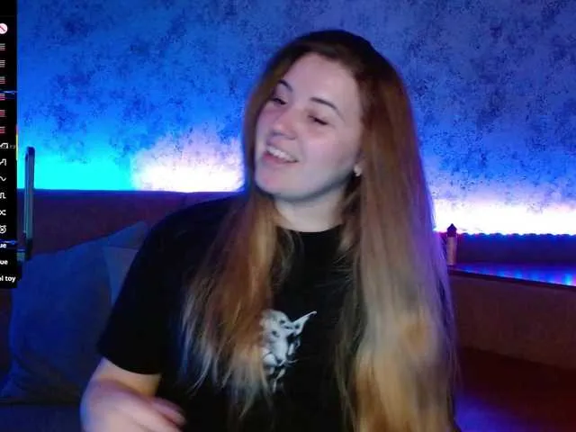 Live sex webcam photo for Jevelinaa #290878295