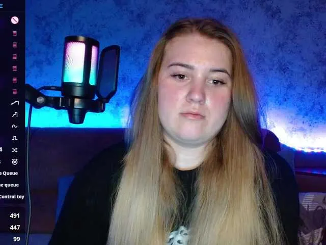 Live sex webcam photo for Jevelinaa #291154667