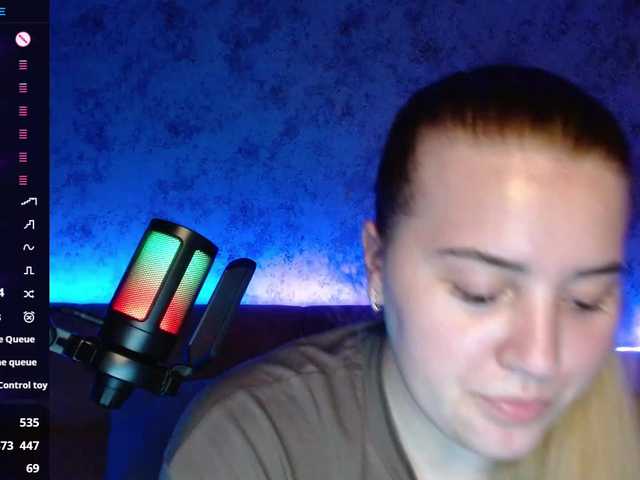 Live sex webcam photo for Jevelinaa #291221944