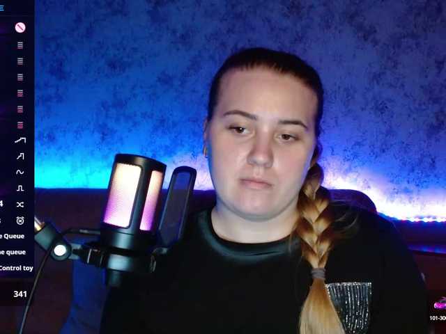 Live sex webcam photo for Jevelinaa #291228806