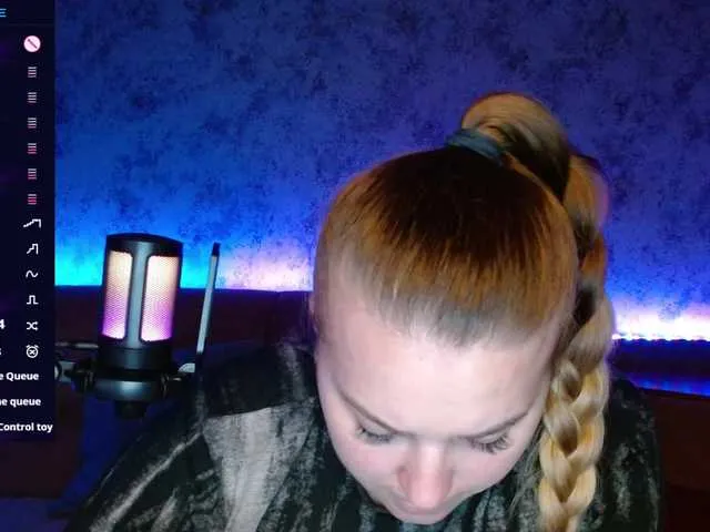 Live sex webcam photo for Jevelinaa #291539296