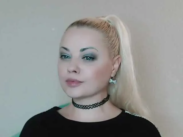 Live sex webcam photo for JewellFairy #272433418